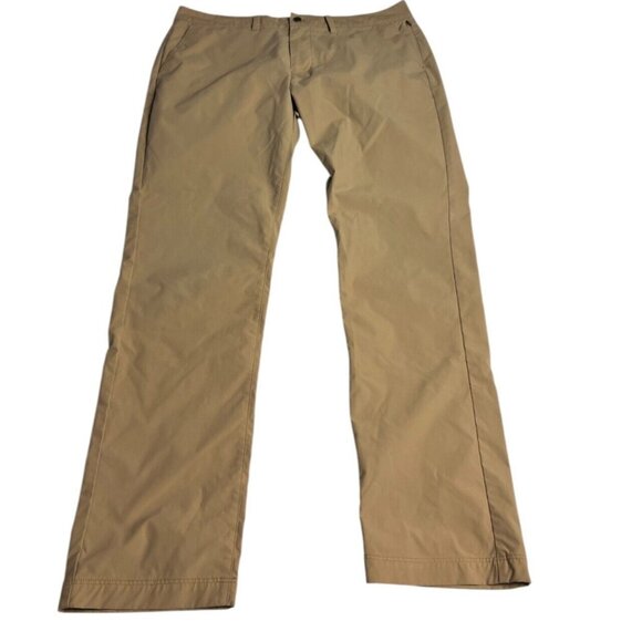 UNTUCKit Pants Chancellor Tan Flat Front Performance Striaght Fit Men's 36x31 - Picture 1 of 7